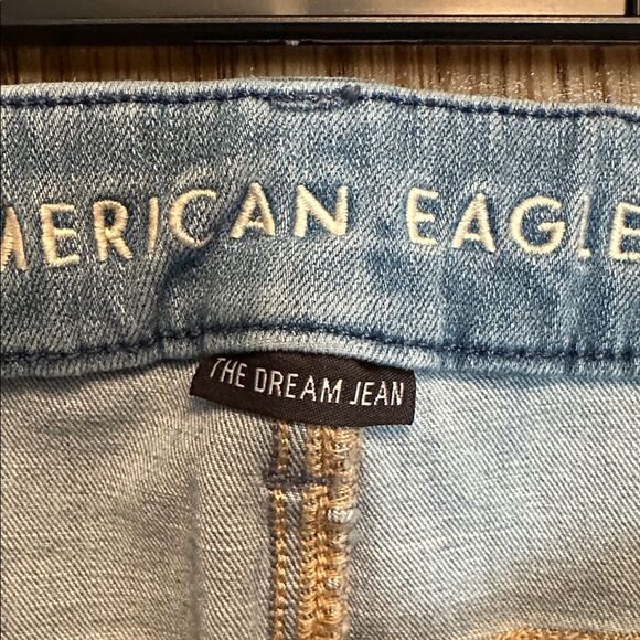 American Eagle Outfitters Women's Light Blue Ripped Skinny Jeans size 4 - Picture 3 of 6